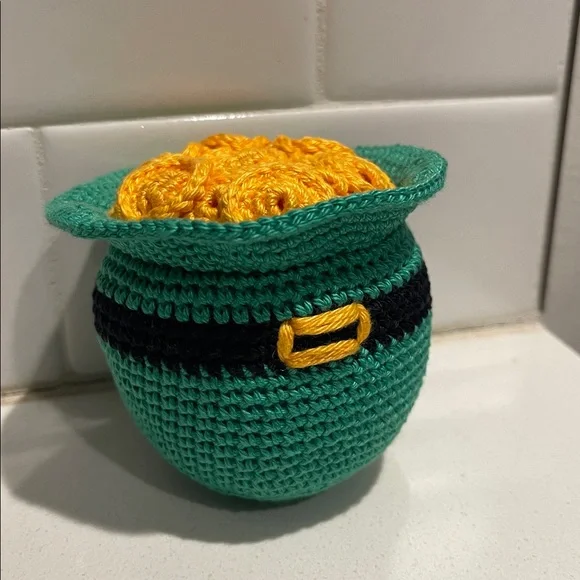 Handcrafted Crochet Pot of Gold Leprechaun Hat St. Patrick’s Day Holiday Decor - Picture 4 of 9